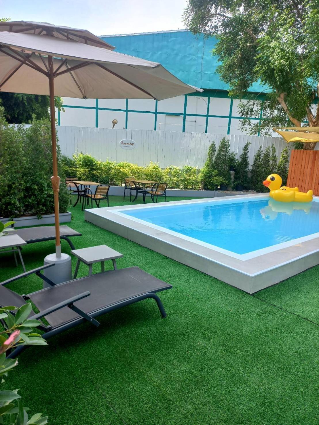 Ruenthip Pattaya Hotel Exterior photo